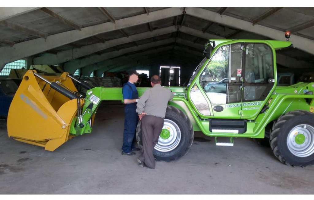 Teleskopstapler des Typs Merlo P 34.7, Neumaschine in Хмельницький (Bild 1)