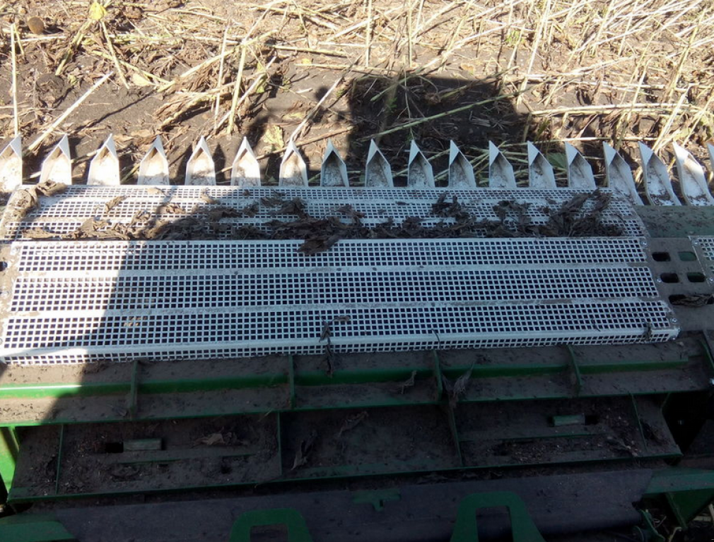 Sonnenblumenschneidwerk des Typs Nardi SunStorm,  in Хмельницький (Bild 3)