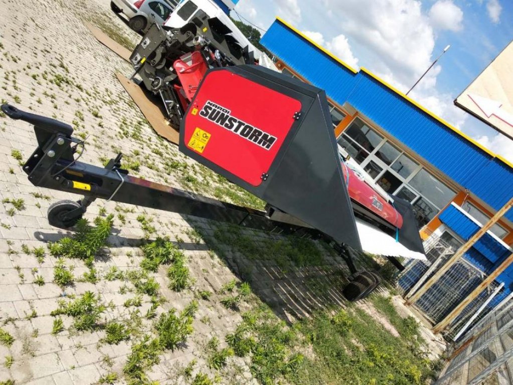 Schneidwerkswagen des Typs Nardi Sunstorm,  in Хмельницький (Bild 3)