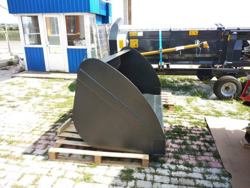 Teleskopstapler des Typs Merlo P 34.7,  in Хмельницький (Bild 2)