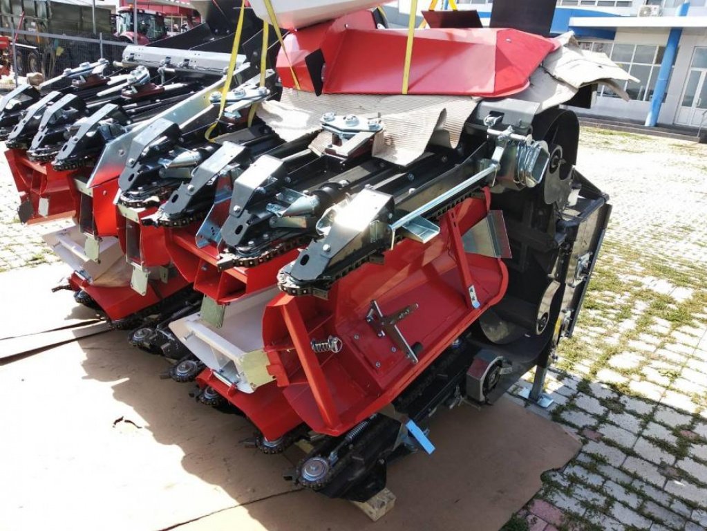 Maispflückvorsatz des Typs Nardi Maizestorm 8,  in Хмельницький (Bild 4)