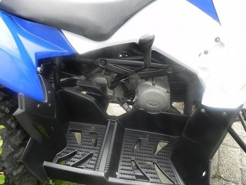 ATV & Quad des Typs Polaris Suzuki quad 90cc, Gebrauchtmaschine in beesd (Bild 2)