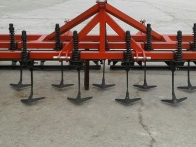 Kartoffelpflegetechnik des Typs CHERVONA ZIRKA КПС-4,  in Дніпропетровськ (Bild 1)