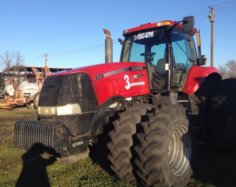 Oldtimer-Traktor des Typs Case IH MX 335, Neumaschine in Любар (Bild 3)