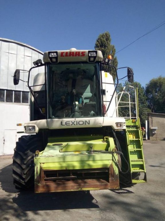 Oldtimer-Mähdrescher des Typs CLAAS Lexion 480 Evolution, Neumaschine in Житомир (Bild 5)