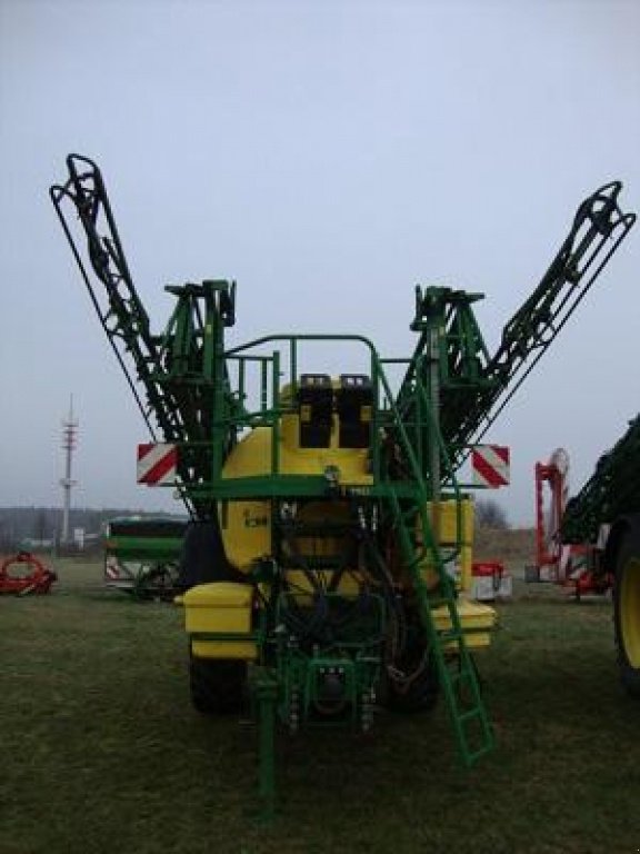 Weinbauspritze des Typs John Deere 840,  in Житомир (Bild 1)