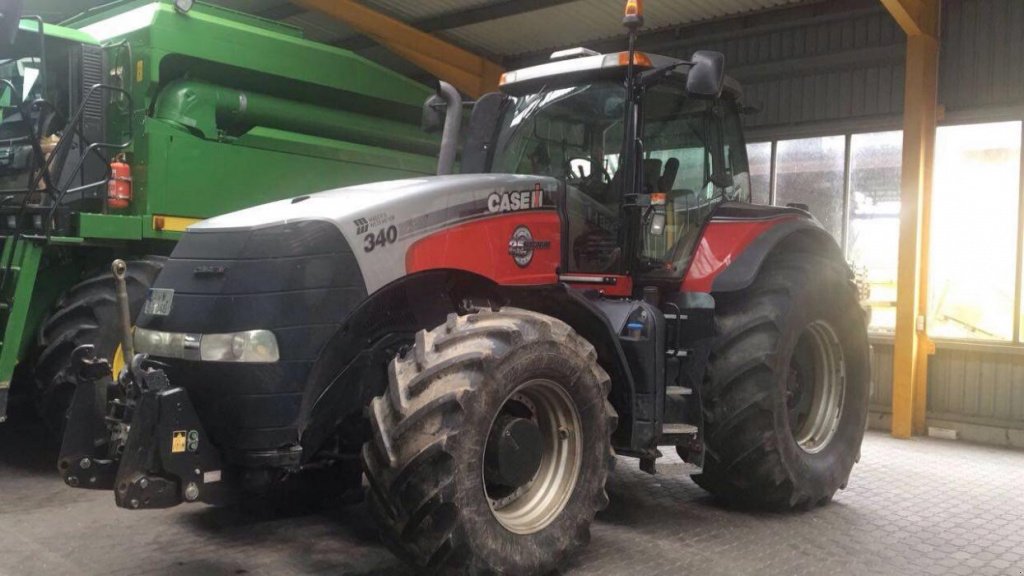 Oldtimer-Traktor des Typs Case IH Magnum 340, Neumaschine in Житомир (Bild 1)