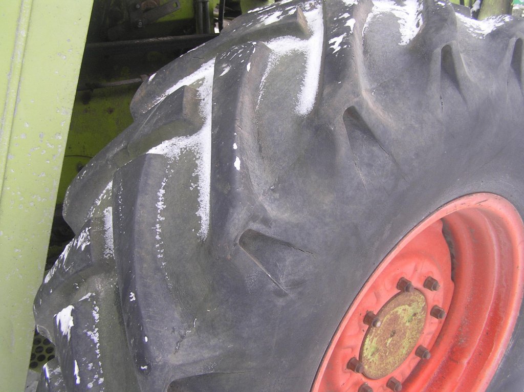 Oldtimer-Mähdrescher des Typs CLAAS Mercator, Neumaschine in Не обрано (Bild 5)