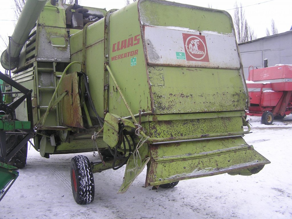 Oldtimer-Mähdrescher des Typs CLAAS Mercator, Neumaschine in Не обрано (Bild 7)