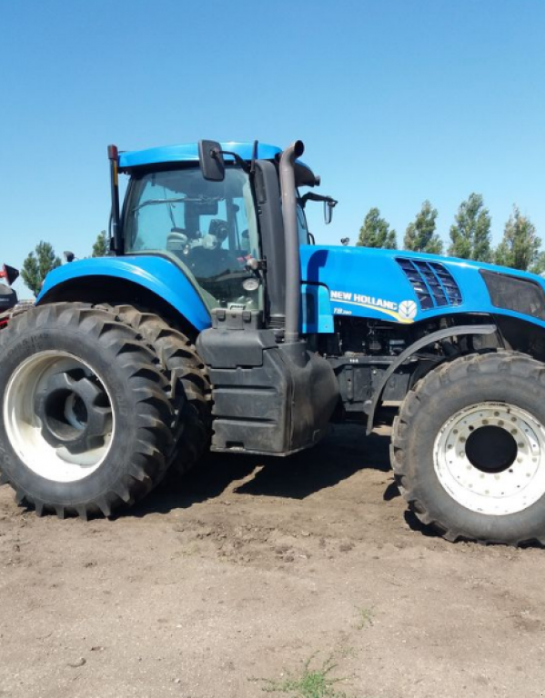 Oldtimer-Traktor des Typs New Holland T8.390, Neumaschine in Запоріжжя (Bild 2)