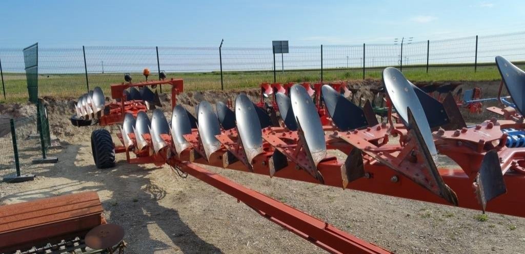 Scheibenpflug des Typs Nordsten Challenger 12,  in Маріуполь (Bild 5)