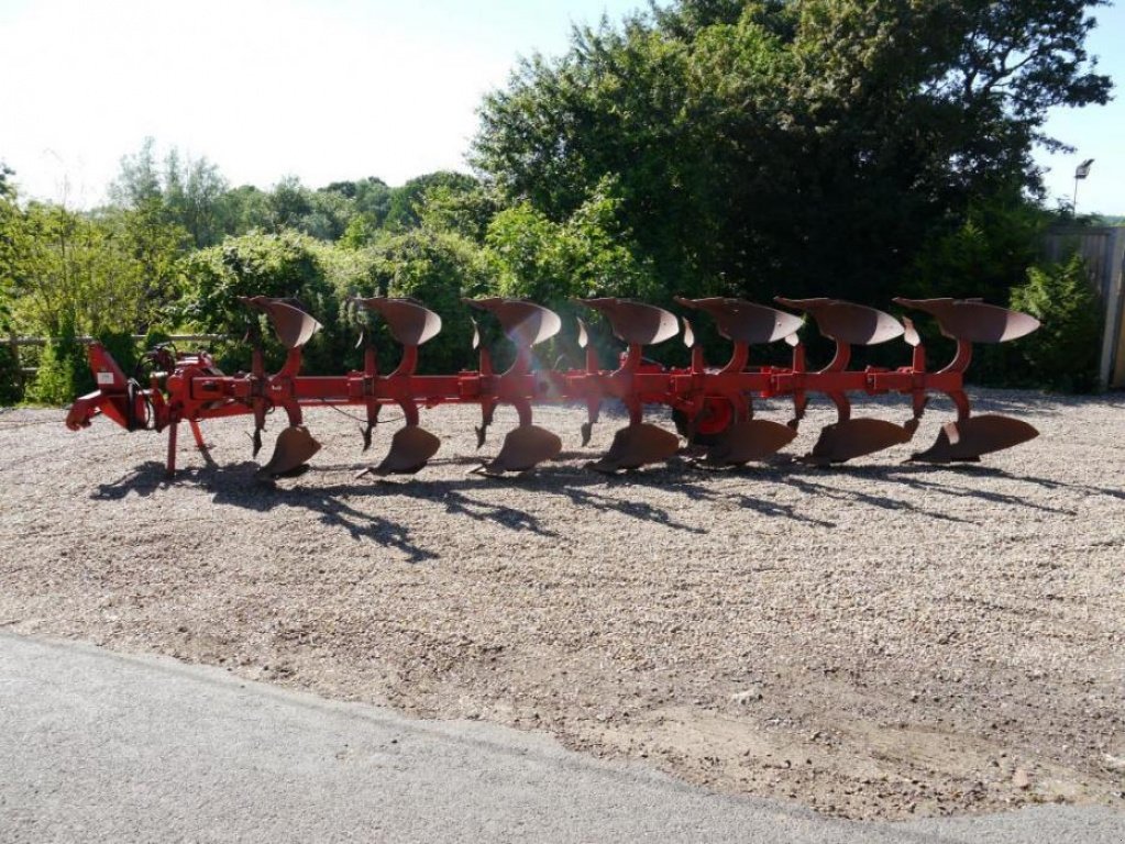 Scheibenpflug des Typs Gregoire-Besson SPWB 9,  in Маріуполь (Bild 2)