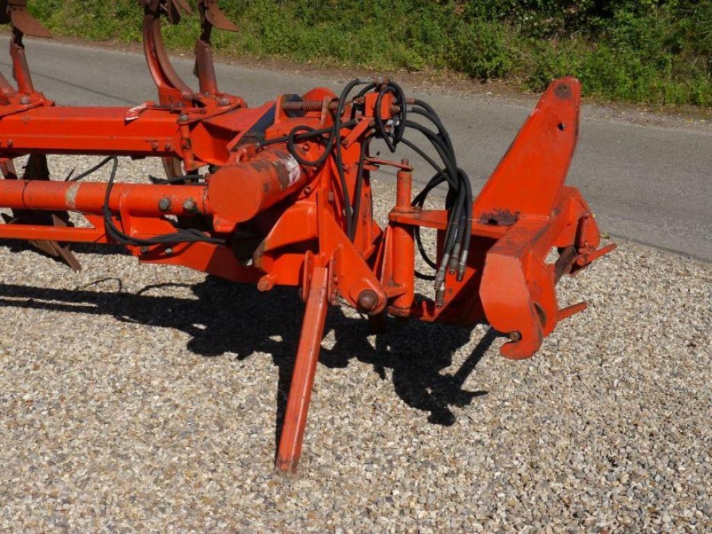 Scheibenpflug des Typs Gregoire-Besson SPWB 9,  in Маріуполь (Bild 8)