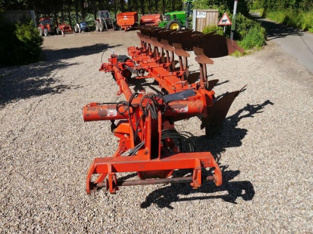 Scheibenpflug des Typs Gregoire-Besson SPWB 9,  in Маріуполь (Bild 1)