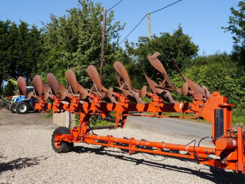 Scheibenpflug des Typs Gregoire-Besson SPWB 9,  in Маріуполь (Bild 3)