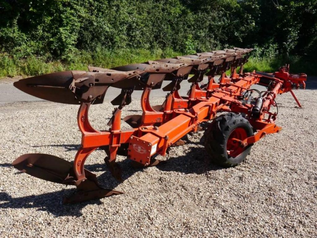 Scheibenpflug des Typs Gregoire-Besson SPWB 9,  in Маріуполь (Bild 4)