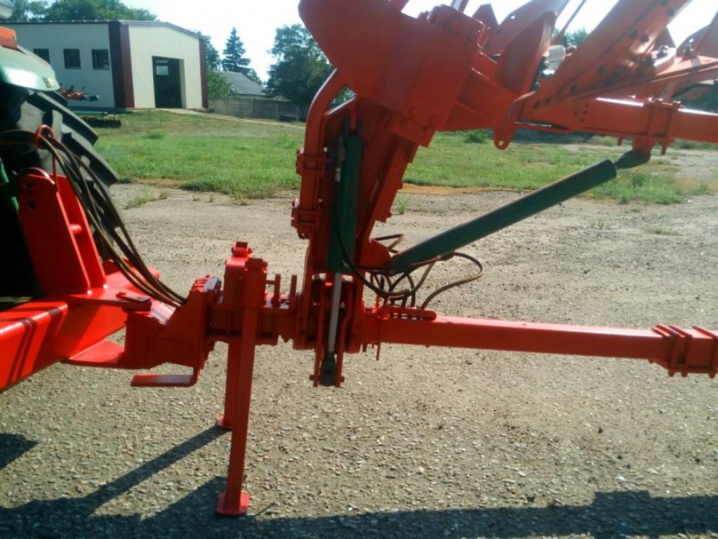 Scheibenpflug des Typs Kverneland PS 100,  in Маріуполь (Bild 6)