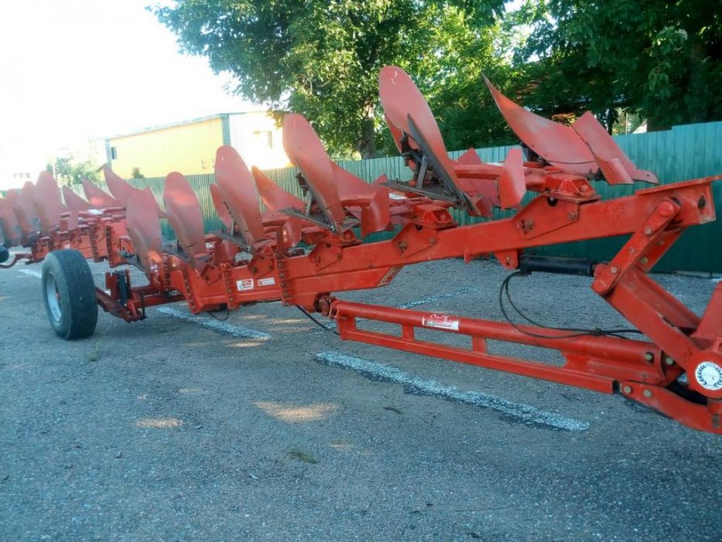 Scheibenpflug des Typs Gregoire-Besson SPSF 9,  in Маріуполь (Bild 3)