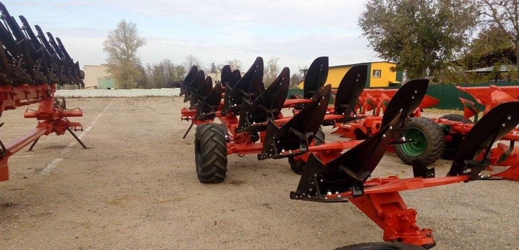 Scheibenpflug des Typs Gregoire-Besson SP 8,  in Маріуполь (Bild 5)