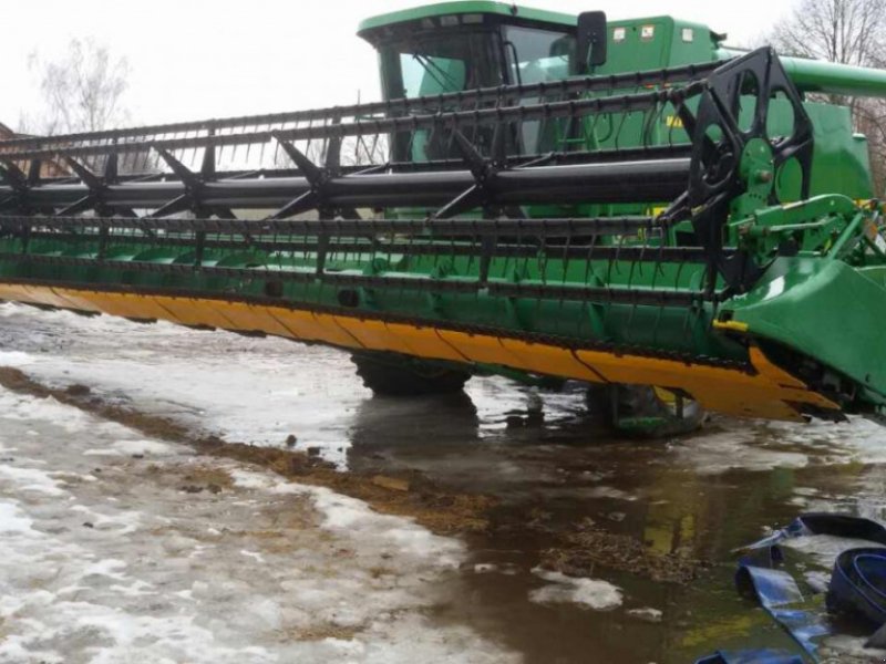 Schneidwerk des Typs John Deere 930F,  in Маріуполь