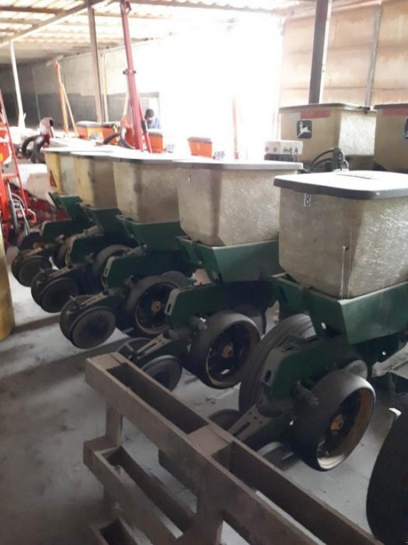Direktsaatmaschine des Typs John Deere 7000,  in Харків (Bild 6)