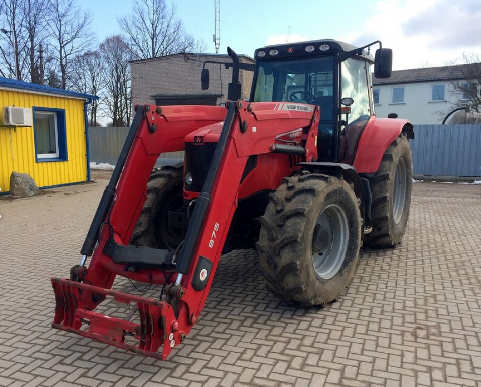 Oldtimer-Traktor des Typs Massey Ferguson 6480 A, Neumaschine in Київ (Bild 3)