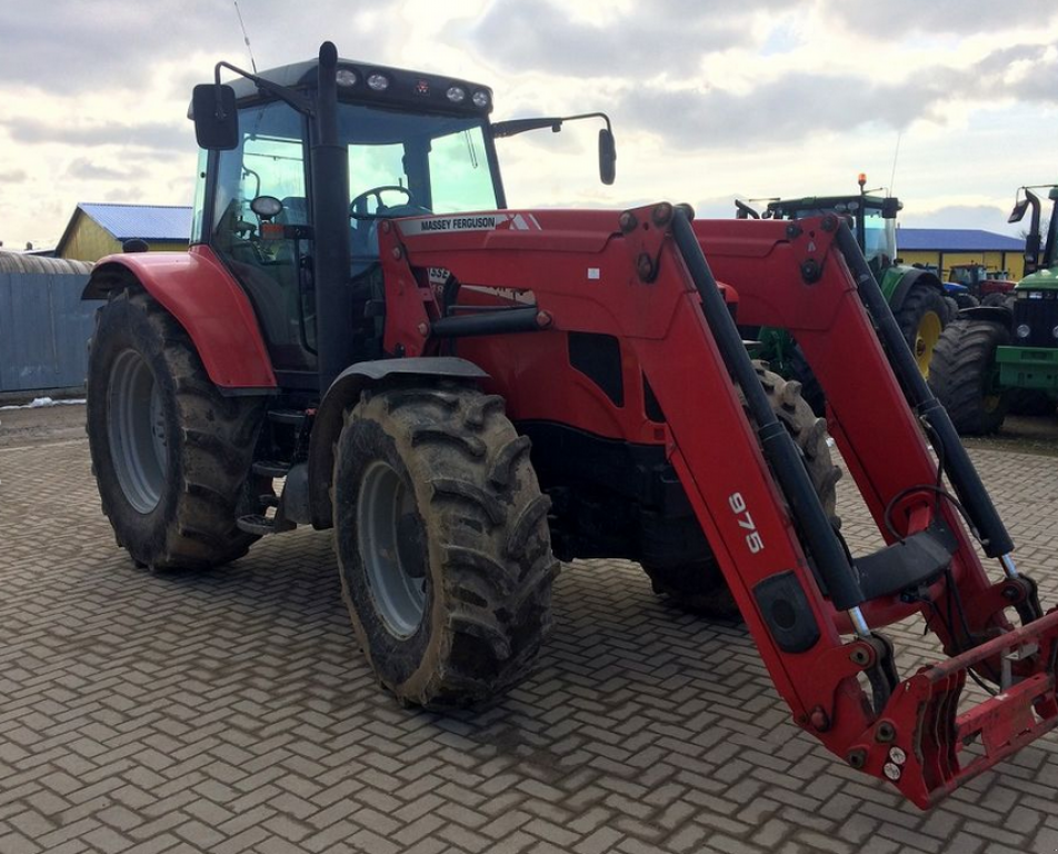 Oldtimer-Traktor des Typs Massey Ferguson 6480 A, Neumaschine in Київ (Bild 2)