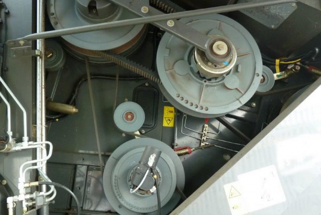 Oldtimer-Mähdrescher des Typs CLAAS Lexion 580 Terra Trac, Neumaschine in Київ (Bild 4)