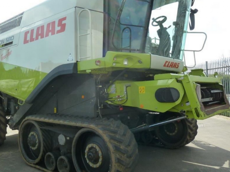 Oldtimer-Mähdrescher des Typs CLAAS Lexion 580 Terra Trac, Neumaschine in Київ (Bild 1)