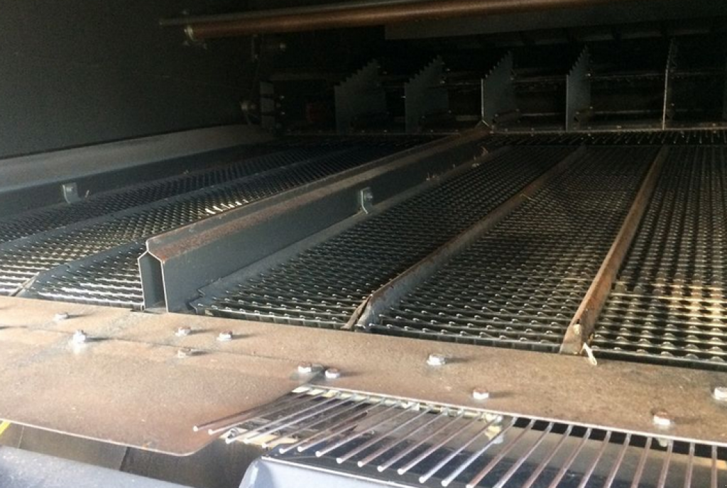 Oldtimer-Mähdrescher des Typs CLAAS Lexion 770 Terra Trac,  in Київ (Bild 9)