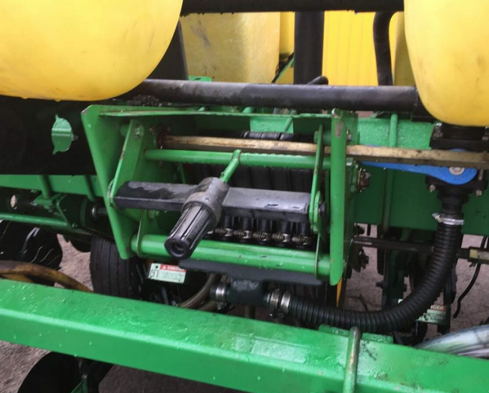 Gareeggenfelder des Typs John Deere 7200,  in Полтава (Bild 3)