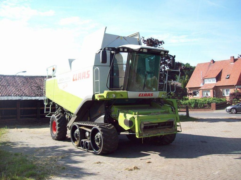 Oldtimer-Mähdrescher des Typs CLAAS Lexion 580 Terra Trac, Neumaschine in Дніпропетровськ (Bild 2)