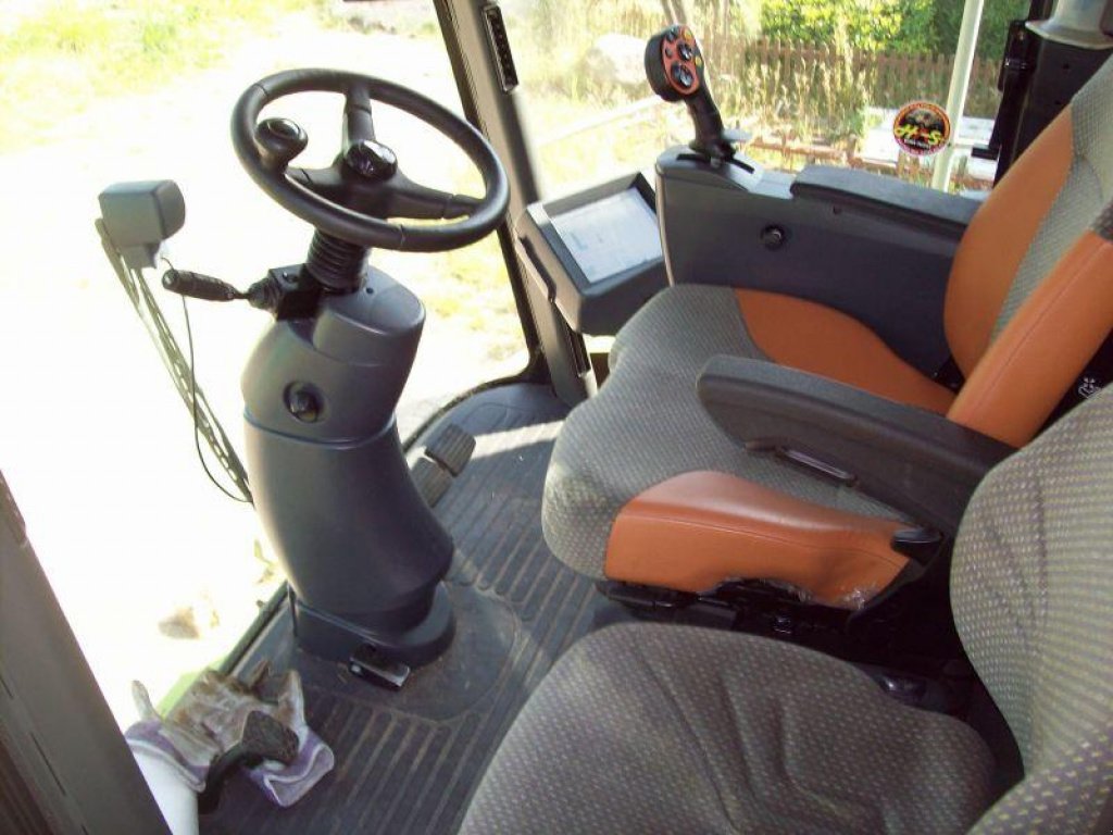 Oldtimer-Mähdrescher des Typs CLAAS Lexion 580 Terra Trac, Neumaschine in Дніпропетровськ (Bild 4)