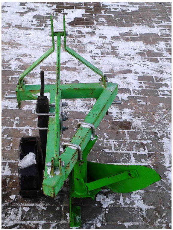 Scheibenpflug des Typs BOMET 1/25,  in Глеваха (Bild 3)