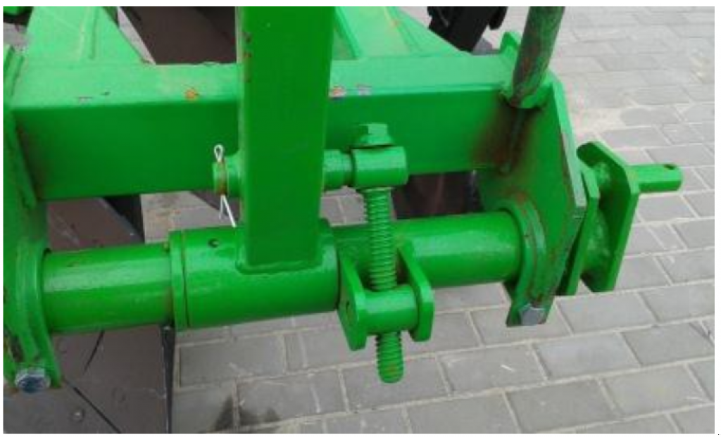 Scheibenpflug des Typs BOMET 2/30,  in Глеваха (Bild 4)