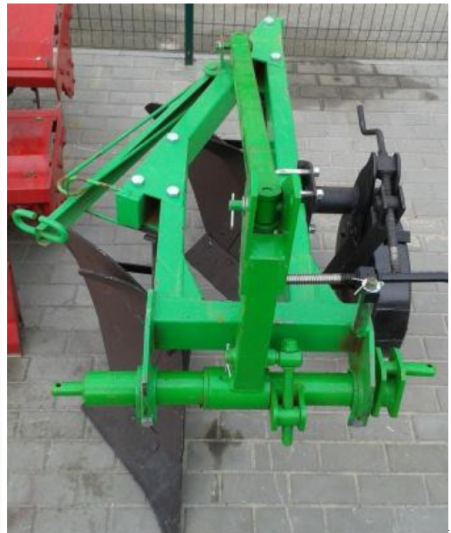 Scheibenpflug des Typs BOMET 2/30,  in Глеваха (Bild 5)