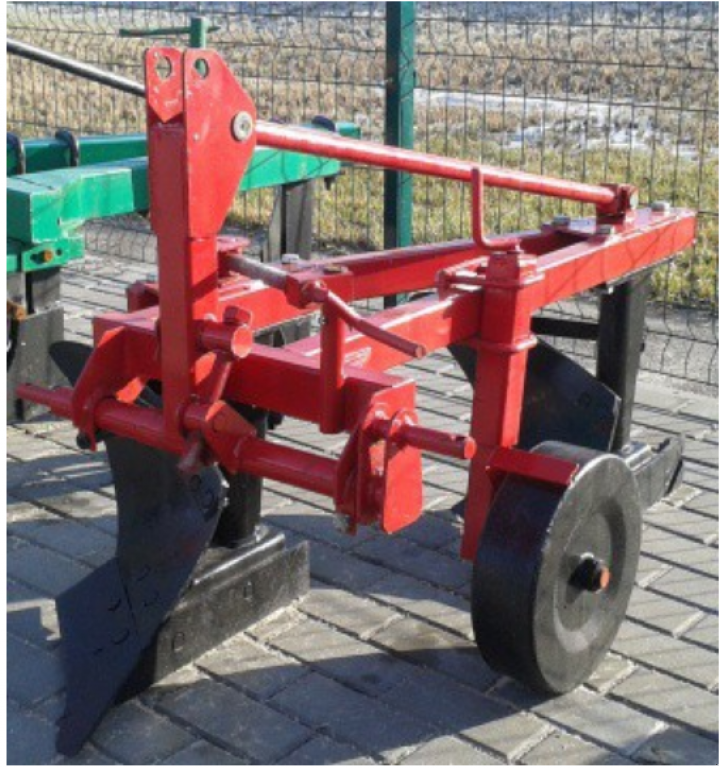Scheibenpflug des Typs Wirax 2-20,  in Глеваха (Bild 1)