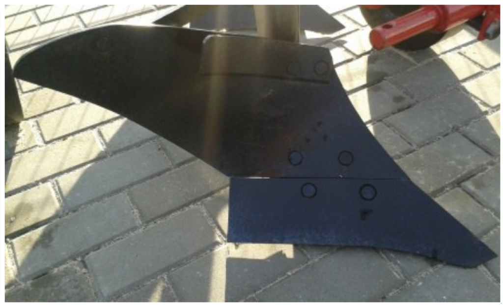 Scheibenpflug des Typs Wirax 2-20,  in Глеваха (Bild 2)