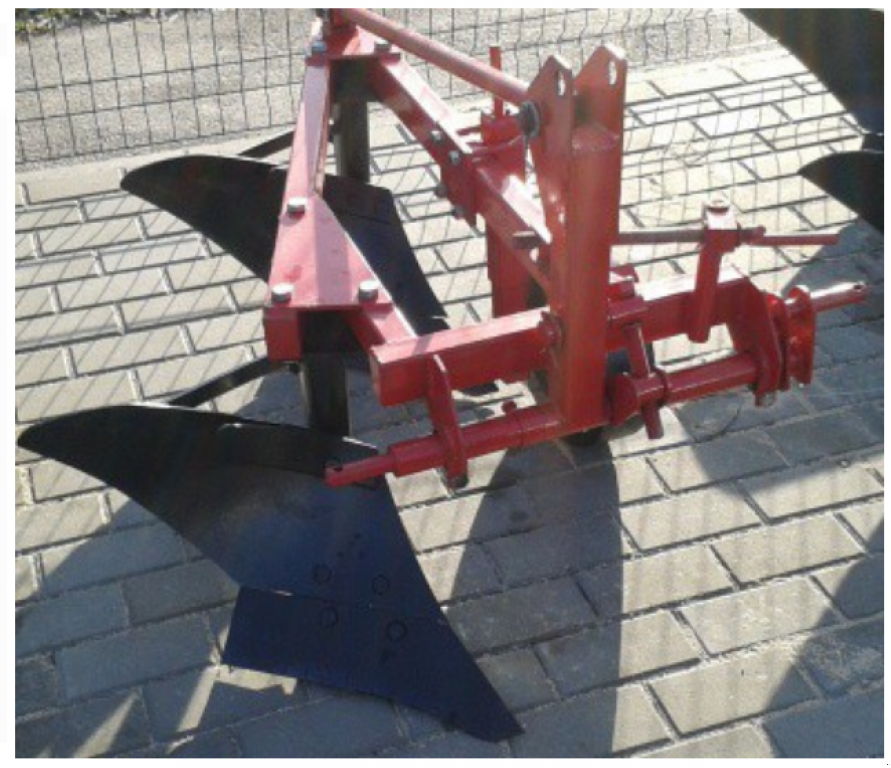 Scheibenpflug des Typs Wirax 2-20,  in Глеваха (Bild 3)