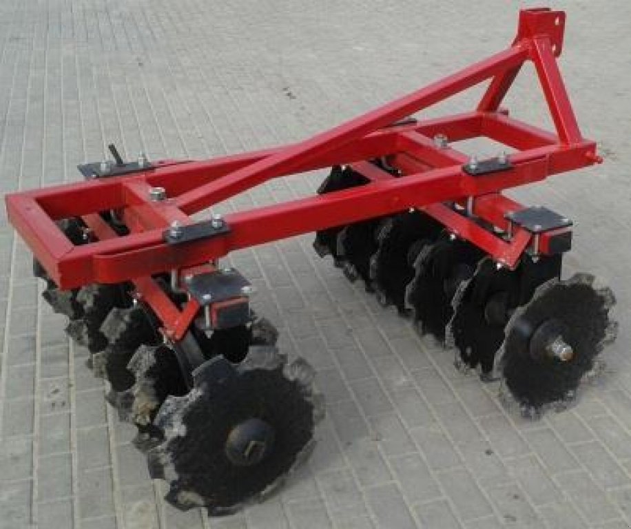 Wiesenegge des Typs BOMET 1,3,  in Глеваха (Bild 2)