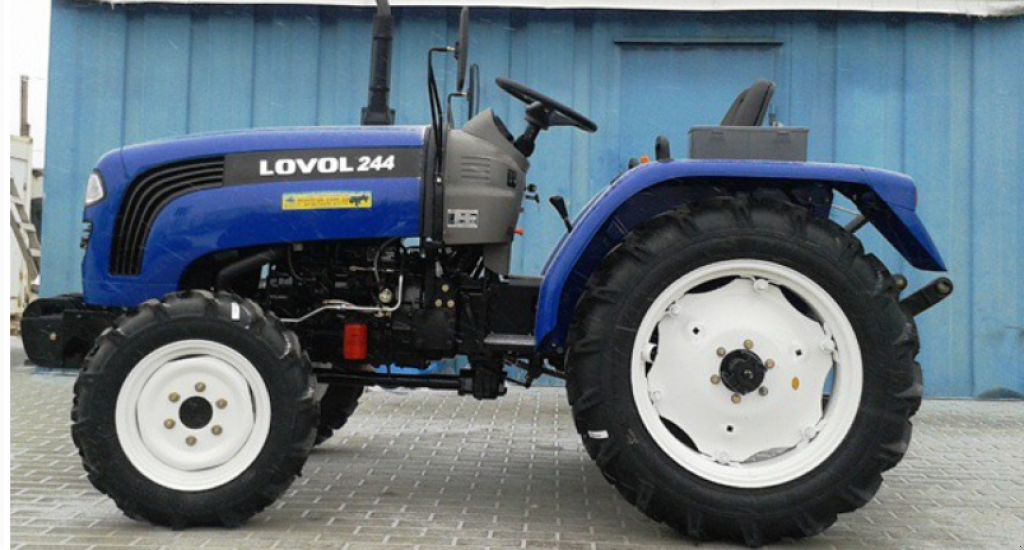 Hopfentraktor des Typs LOVOL TE 244, Neumaschine in Глеваха (Bild 2)