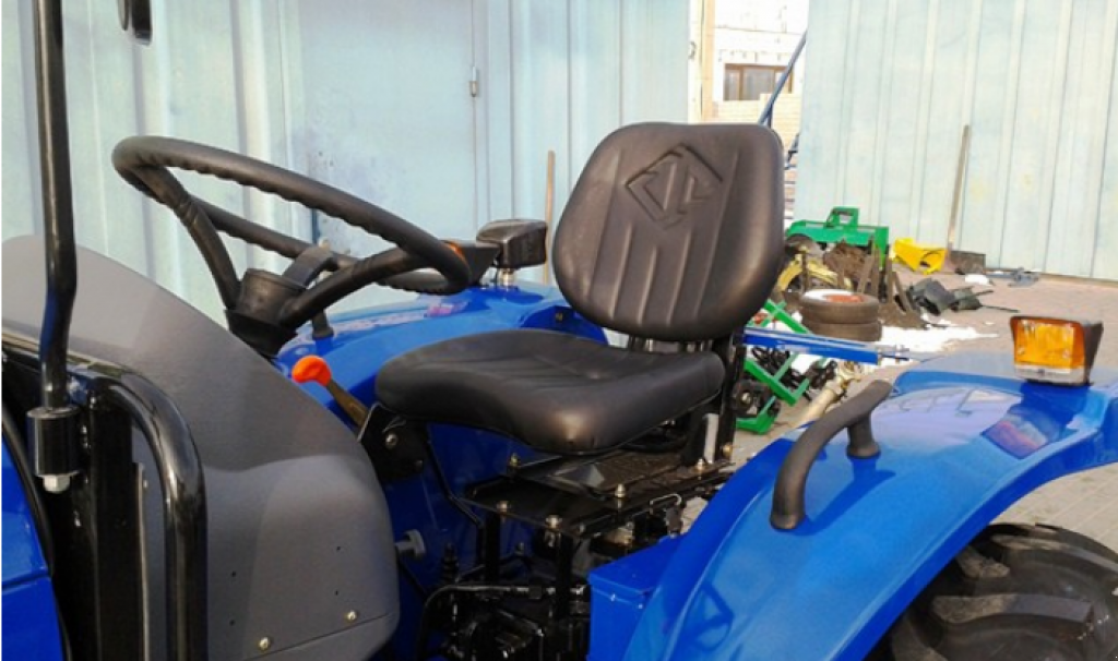 Hopfentraktor des Typs Jinma 264 E, Neumaschine in Глеваха (Bild 10)