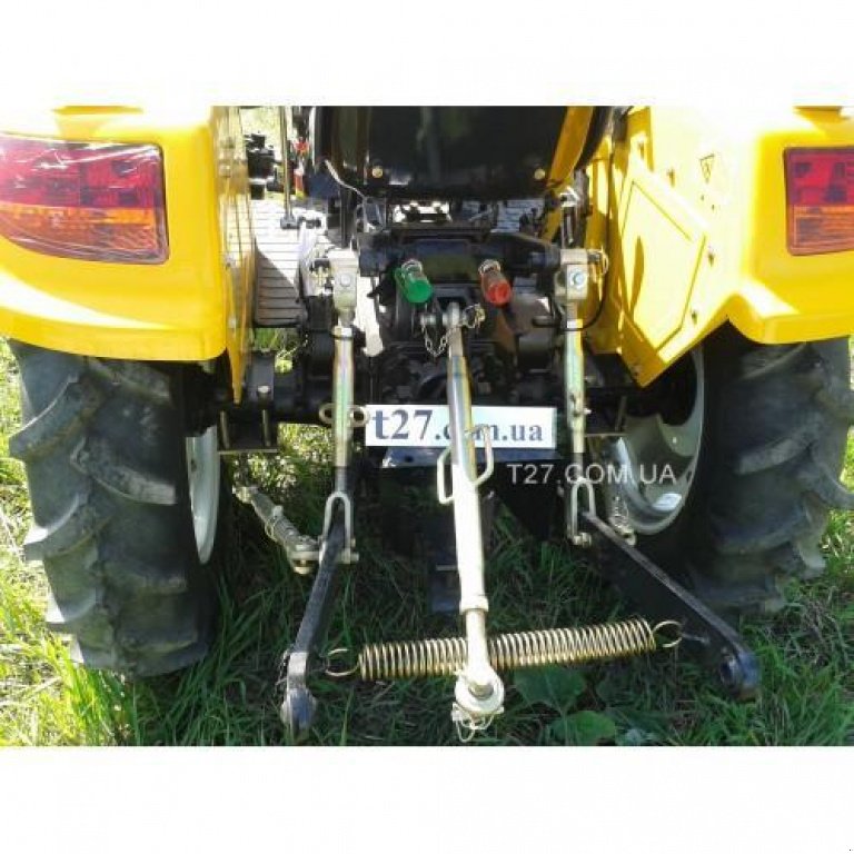 Hopfentraktor des Typs Dong Feng DF 244D, Neumaschine in Глеваха (Bild 2)