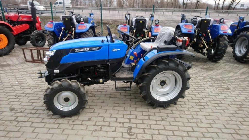 Hopfentraktor des Typs Solis 26, Neumaschine in Глеваха (Bild 1)