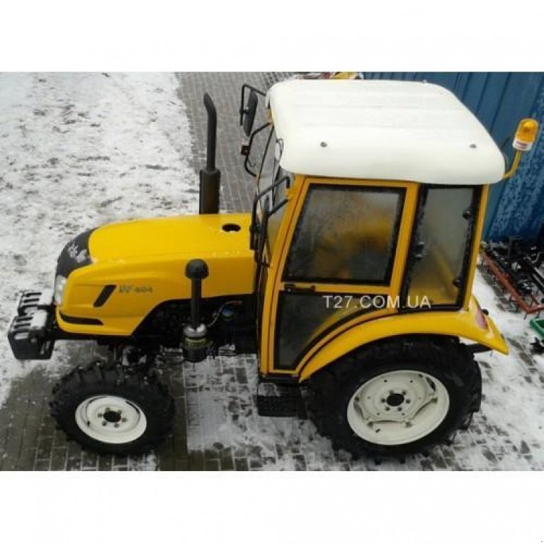 Hopfentraktor des Typs Dong Feng DF 404, Neumaschine in Глеваха (Bild 5)