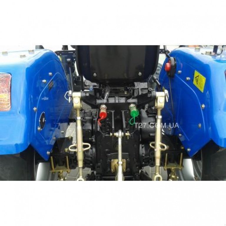 Hopfentraktor des Typs Dong Feng DF 404, Neumaschine in Глеваха (Bild 5)