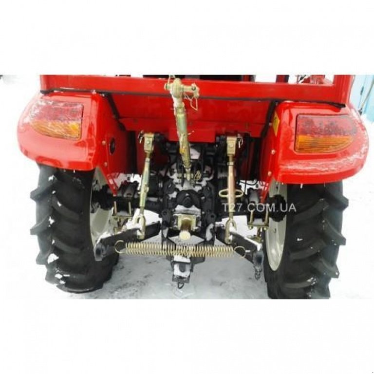 Hopfentraktor des Typs Dong Feng DF 244 K, Gebrauchtmaschine in Глеваха (Bild 4)