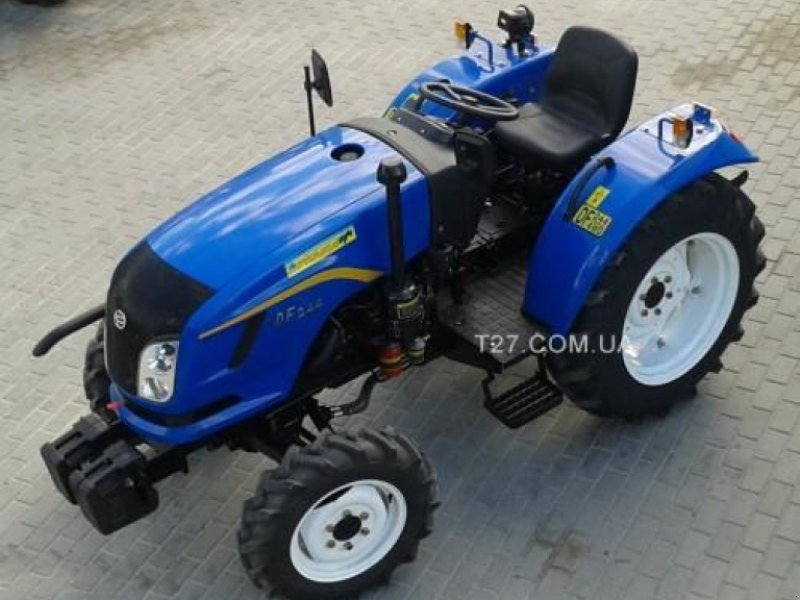 Hopfentraktor des Typs Dong Feng DF 244D, Neumaschine in Глеваха (Bild 1)