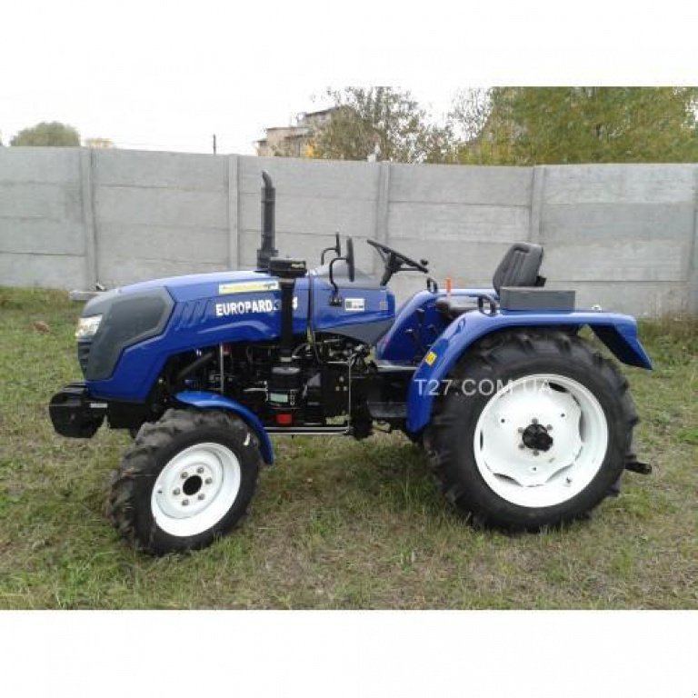 Hopfentraktor des Typs LOVOL TE 354, Neumaschine in Глеваха (Bild 1)