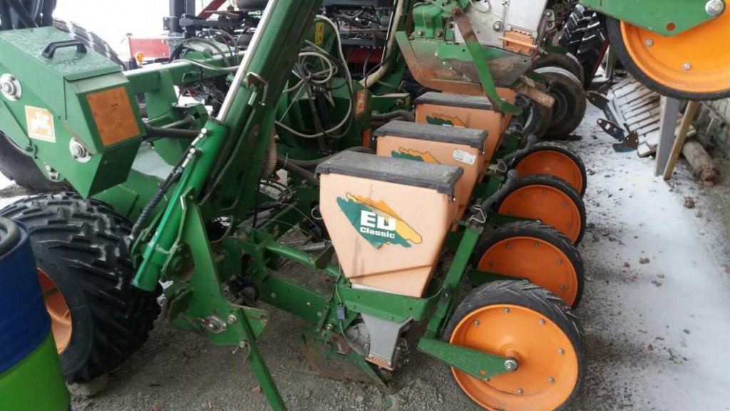 Gareeggenfelder des Typs Amazone ED 602-K,  in Не обрано (Bild 3)